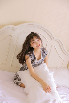 欧美熟妇浓毛大BBW